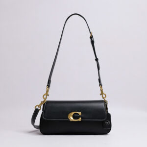 Coach Jet Shoulder Bag Black